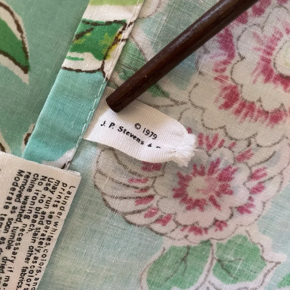 Fleur de Chine Green Pink Floral Full Flat Sheet Utica JP Stevens Odyssey Collec
